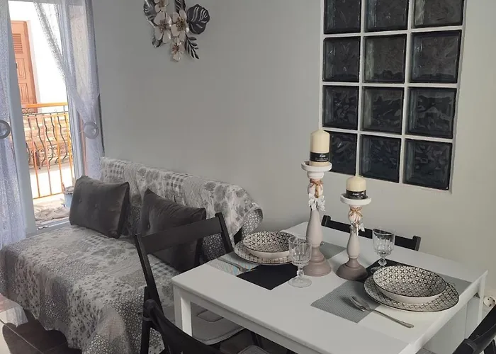 Το Σπιτι Στη Ρουγα דירה גלוסה