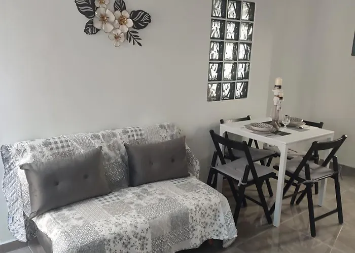 Το Σπιτι Στη Ρουγα דירה גלוסה